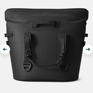 Yeti M30 Hopper cooler